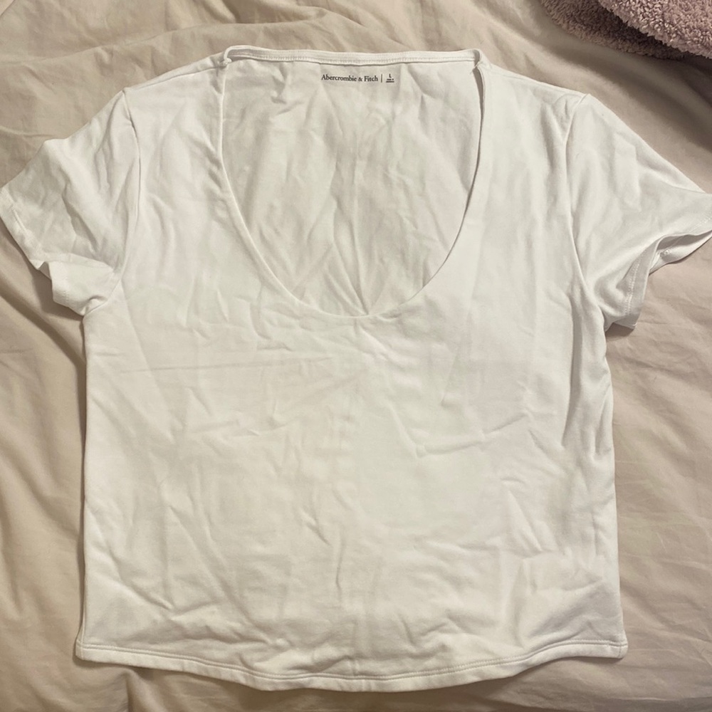 A&F tee
